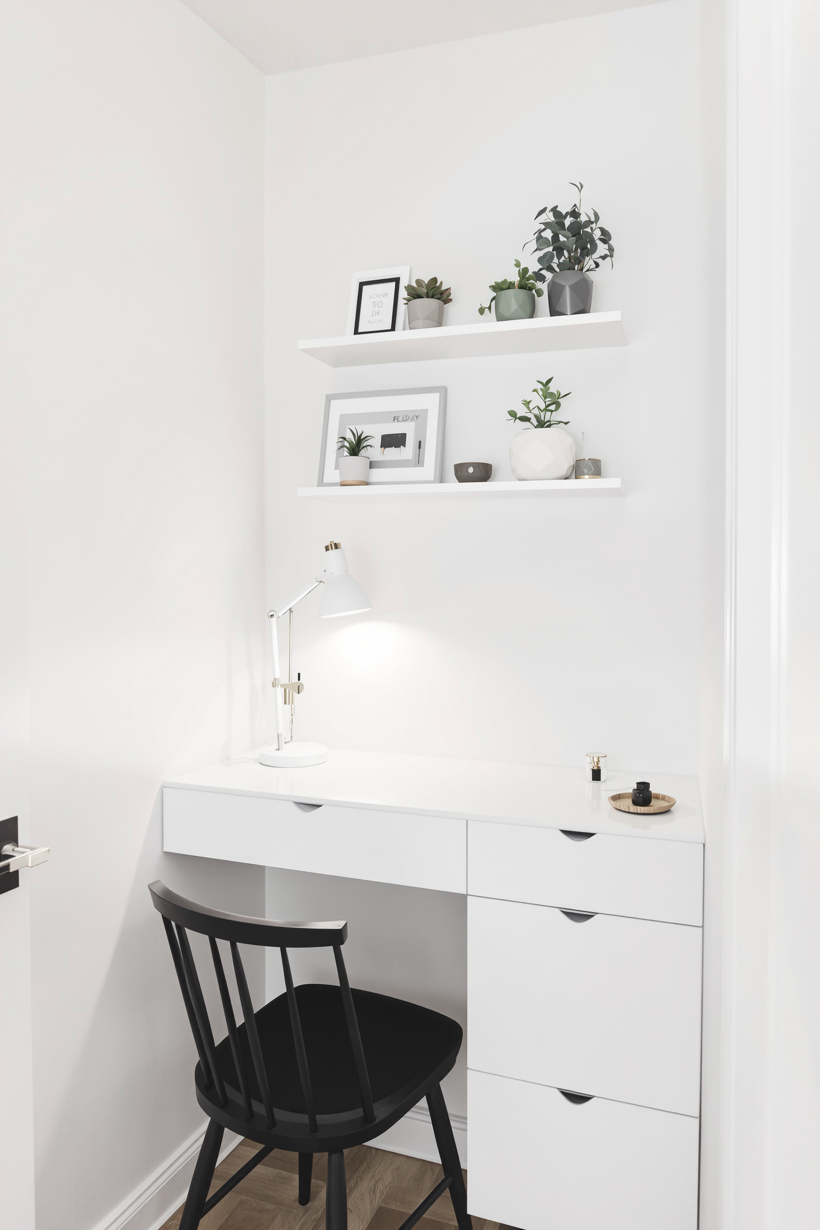 Cozy Minimalist Desk Setup
